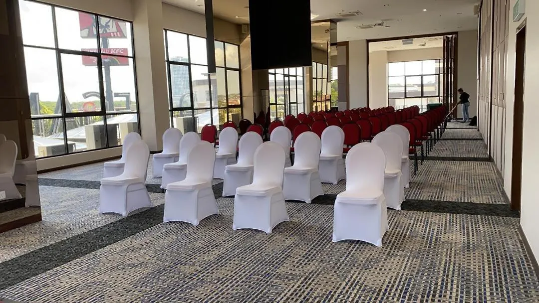 D Elegance Grand Bandar Seri Alam Masai Hotel